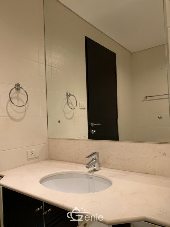 For sale at Wilshire Sukhumvit 22 4 Bedroom , 3 Bathroom + maid room + 2 parking 55,000,000 Baht Transfer fee50/50 Fully furnished