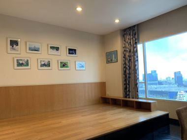 For sale at Wilshire Sukhumvit 22  4 Bedroom , 3 Bathroom + maid room + 2 parking 55,000,000 Baht Transfer fee50/50 Fully furnished