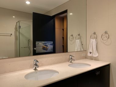 For sale at Wilshire Sukhumvit 22  4 Bedroom , 3 Bathroom + maid room + 2 parking 55,000,000 Baht Transfer fee50/50 Fully furnished