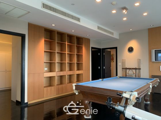 For sale at Wilshire Sukhumvit 22 4 Bedroom , 3 Bathroom + maid room + 2 parking 55,000,000 Baht Transfer fee50/50 Fully furnished