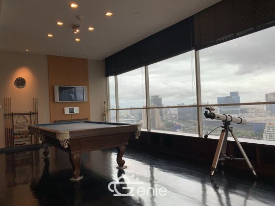 For sale at Wilshire Sukhumvit 22 4 Bedroom , 3 Bathroom + maid room + 2 parking 55,000,000 Baht Transfer fee50/50 Fully furnished
