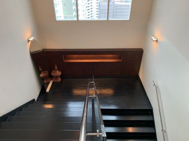 For sale at Wilshire Sukhumvit 22  4 Bedroom , 3 Bathroom + maid room + 2 parking 55,000,000 Baht Transfer fee50/50 Fully furnished