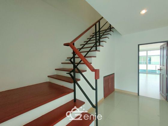 Homeoffcie near Impact, Muang Thong Thani 300 Sqm. 4-storey only 6.8 MB