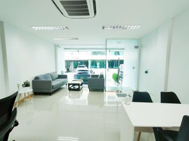 Homeoffcie near Impact, Muang Thong Thani 300 Sqm. 4-storey only 6.8 MB