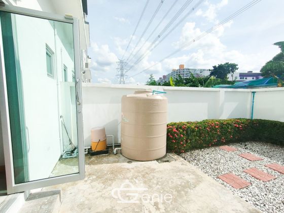 Homeoffcie near Impact, Muang Thong Thani 300 Sqm. 4-storey only 6.8 MB