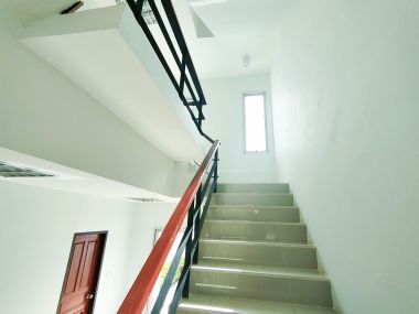Homeoffcie near Impact, Muang Thong Thani 300 Sqm. 4-storey only 6.8 MB