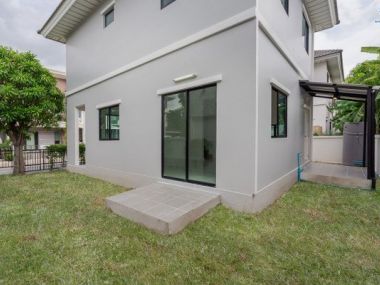 บ้านแฝด ม.โมดิวิลล่า ปิ่นเกล้า-วงแหวน บนทำเลเดินทางสะดวก เชื่อมต่อ ถ.กาญจนาภิเษก ใกล้ ทางด่วนศรีรัช และ เซ็นทรัลเวสต์เกต