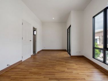 บ้านแฝด ม.โมดิวิลล่า ปิ่นเกล้า-วงแหวน บนทำเลเดินทางสะดวก เชื่อมต่อ ถ.กาญจนาภิเษก ใกล้ ทางด่วนศรีรัช และ เซ็นทรัลเวสต์เกต