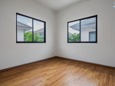 บ้านแฝด ม.โมดิวิลล่า ปิ่นเกล้า-วงแหวน บนทำเลเดินทางสะดวก เชื่อมต่อ ถ.กาญจนาภิเษก ใกล้ ทางด่วนศรีรัช และ เซ็นทรัลเวสต์เกต