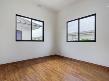 บ้านแฝด ม.โมดิวิลล่า ปิ่นเกล้า-วงแหวน บนทำเลเดินทางสะดวก เชื่อมต่อ ถ.กาญจนาภิเษก ใกล้ ทางด่วนศรีรัช และ เซ็นทรัลเวสต์เกต