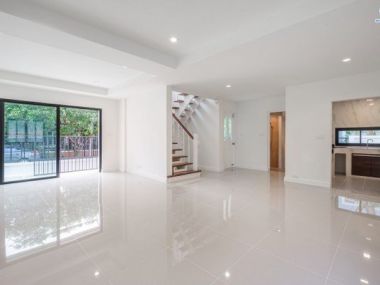 บ้านเดี่ยว ม.ชัยพฤกษ์ วัดลาดปลาดุก ใกล้เซ็นทรัลเวสต์เกต ทางด่วน กาญจนาภิเษก และ เพียง 10 นาที ถึงรถไฟฟ้า สถานีคลองบางไผ่