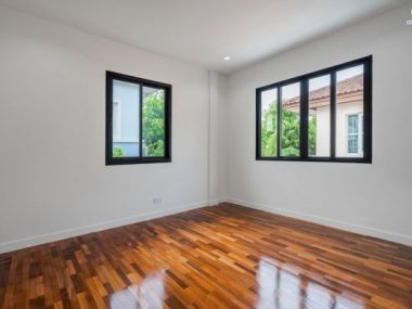 บ้านเดี่ยว ม.ชัยพฤกษ์ วัดลาดปลาดุก ใกล้เซ็นทรัลเวสต์เกต ทางด่วน กาญจนาภิเษก และ เพียง 10 นาที ถึงรถไฟฟ้า สถานีคลองบางไผ่