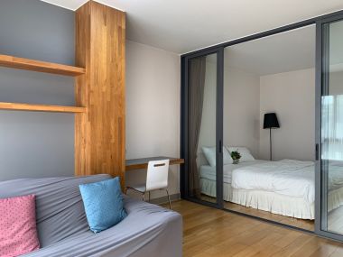 For rent at Montrose Court 1 Bedroom 1 Bathroom 42,000THB/month Fully furnished