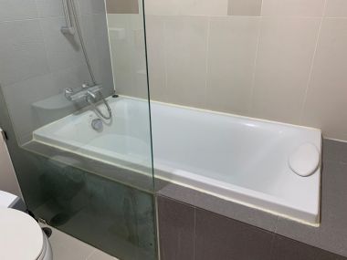 For rent at Montrose Court 1 Bedroom 1 Bathroom 42,000THB/month Fully furnished