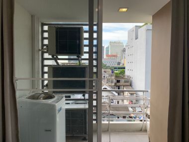 ** Hot Deal! ** For Sale at Condo The Treasure Silom 2 Bedroom 2 Bathroom 7,500,000THB Fully furnished