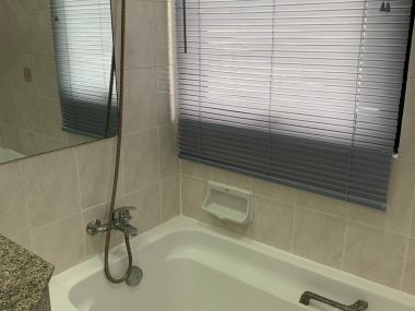 Sukhumvit Park (สุขุมวิท ปาร์ค) ราคาดี ปล่อยเช่า เพียง 35,000บาท/เดือน ห้องใหญ่อยู่สบาย ขนาด 105 ตาราง ใกล้ BTS นานา เฟอร์นิเจอร์ครบพร้อมเข้าอยู่