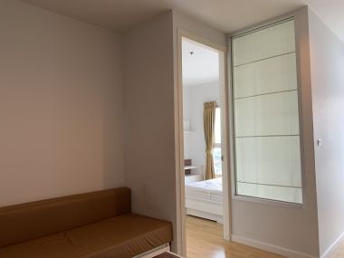 ปล่อยเช่า! The Parkland Ngamwongwan - Khaerai (เดอะ พาร์คแลนด์ งามวงศ์วาน-แคราย) ในราคาเพียง 6,500 บาท/เดือน 1 ห้องนอน ขนาด 31 ตรม. ใกล้ MRT พหลโยธิน เฟอร์นิเจอร์ครบพร้อมเข้าอยู่