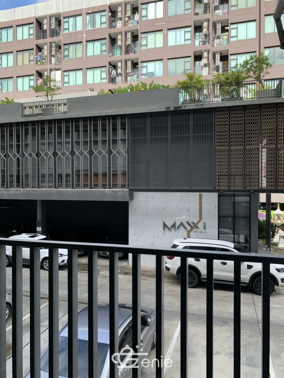 Maxxi condo