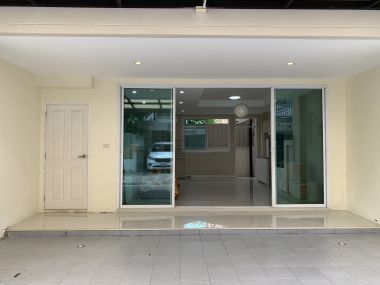 เช่าโฮมออฟฟิส สุขุมวิท 54 พักอาศัยและจดทะเบียนทำออฟฟิสได้ ใกล้ทางด่วนและโลตัส สุขุมวิท 50