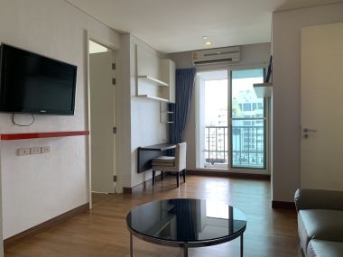 ปล่อยเช่า! Ivy Thonglor ในราคาเพียง 130,000บาท/เดือน 4 ห้องนอน 4 ห้องน้ำ 186ตรม. ห้องใหญ่อยู่สบาย ใกล้ BTS ทองหล่อ เฟอร์นิเจอร์ครบพร้อมเข้าอยู่