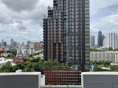 ขายคอนโด MODERN TOWN ขนาด 308 ตารางเมตร Type Duplex 3 นอน 5 น้ำ Walk in closet Build in.