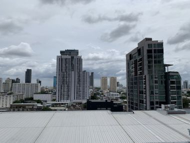 ขายคอนโด MODERN TOWN ขนาด 308 ตารางเมตร Type Duplex 3 นอน 5 น้ำ Walk in closet Build in.