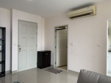 For rent at Life @ Ratchada 1 Bedroom 1 Bathroom 9,500THB/month Fully furnished