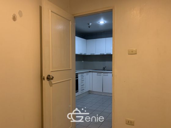 CONDO FOR RENT at The Waterford Park Thonglor 5 2 Bedroom 3 Bathroom 35,000THB/month Fully furnished
