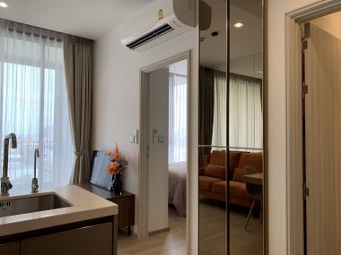 ให้เช่า  Quinn condo Sukhumvit 101 Size 35 Sqm ชั้น 12A วิว สระว่ายน้ำ 1 ห้องนอน 1 ห้องนั่งเล่น 1 ห้องน้ำ ราคาเพียง 25,000 บาท