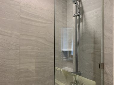 ให้เช่า  Quinn condo Sukhumvit 101 Size 35 Sqm ชั้น 12A วิว สระว่ายน้ำ 1 ห้องนอน 1 ห้องนั่งเล่น 1 ห้องน้ำ ราคาเพียง 25,000 บาท