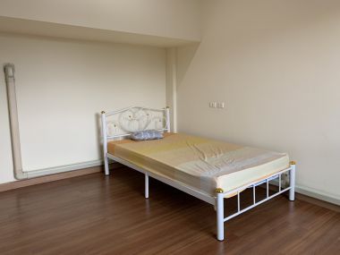 Townhouse For rent at Baanklangmuang The The Royal Monaco Monaco size 312 sqm. 3 Bedroom 4 Bathroom 25,000THB/month (can negotiate)