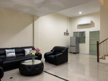 Townhouse For rent at Baanklangmuang The The Royal Monaco Monaco size 312 sqm. 3 Bedroom 4 Bathroom 25,000THB/month (can negotiate)