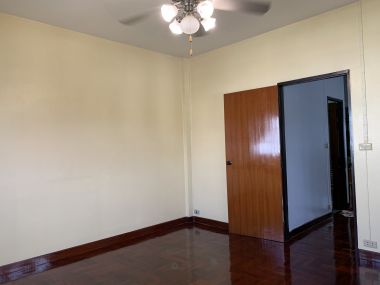For sale / For rent Town House
