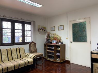 For sale / For rent Town House