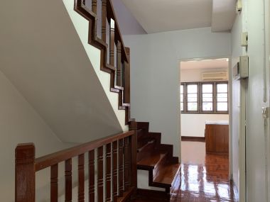 For sale / For rent Town House
