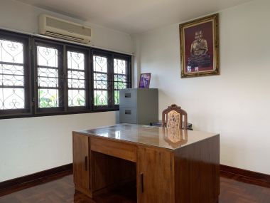 For sale / For rent Town House