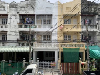 Sale Townhouse Soi Lasalle 1