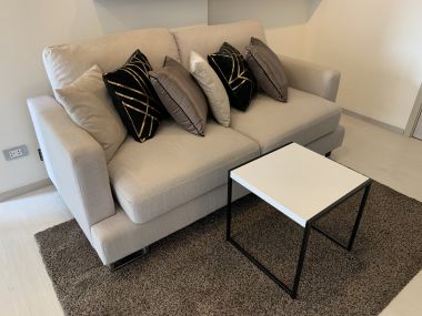 Well-designed one bedroom for rent with nice garden view at Rhythm Sukhumvit 36/38 (BTS Thonglor) by owner.