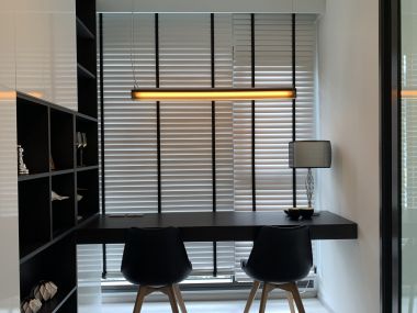 Well-designed one bedroom for rent with nice garden view at Rhythm Sukhumvit 36/38 (BTS Thonglor) by owner.