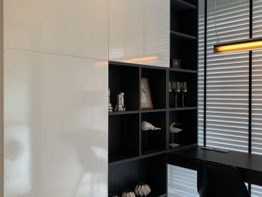 Well-designed one bedroom for rent with nice garden view at Rhythm Sukhumvit 36/38 (BTS Thonglor) by owner.
