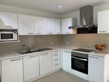 Hot Deal PPR Residence (พีพีอาร์ เรสซิเด้นซ์) ให้เช่าเพียง 50,000บาท/เดือน 2 ห้องนอน 2 ห้องน้ำ 120 ตรม. ใกล้ BTS พระโขนง เฟอร์นิเจอร์ครบพร้อมเข้าอยู่