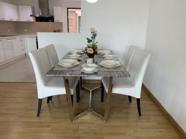 Hot Deal PPR Residence (พีพีอาร์ เรสซิเด้นซ์) ให้เช่าเพียง 50,000บาท/เดือน 2 ห้องนอน 2 ห้องน้ำ 120 ตรม. ใกล้ BTS พระโขนง เฟอร์นิเจอร์ครบพร้อมเข้าอยู่