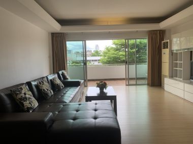 Hot Deal PPR Residence (พีพีอาร์ เรสซิเด้นซ์) ให้เช่าเพียง 50,000บาท/เดือน 2 ห้องนอน 2 ห้องน้ำ 120 ตรม. ใกล้ BTS พระโขนง เฟอร์นิเจอร์ครบพร้อมเข้าอยู่