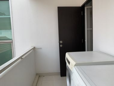 Hot Deal PPR Residence (พีพีอาร์ เรสซิเด้นซ์) ให้เช่าเพียง 50,000บาท/เดือน 2 ห้องนอน 2 ห้องน้ำ 120 ตรม. ใกล้ BTS พระโขนง เฟอร์นิเจอร์ครบพร้อมเข้าอยู่