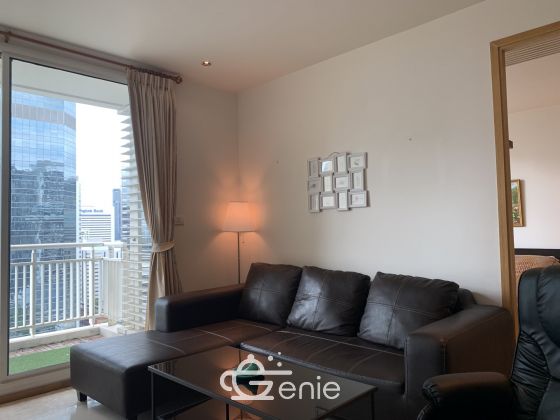 Foe sale at The Empire Place @ Sathorn Condo Style Chicago Art-Deco 1 Bedroom 1 Bathroom 8,900,000THB Transfer 50/50 Fully furnished