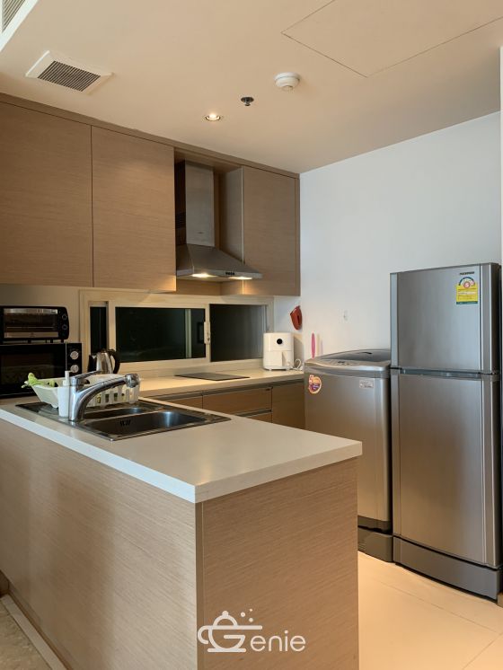 Foe sale at The Empire Place @ Sathorn Condo Style Chicago Art-Deco 1 Bedroom 1 Bathroom 8,900,000THB Transfer 50/50 Fully furnished