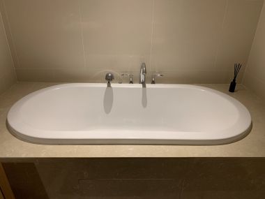 Foe sale at The Empire Place @ Sathorn Condo Style Chicago Art-Deco 1 Bedroom 1 Bathroom 8,900,000THB Transfer 50/50 Fully furnished