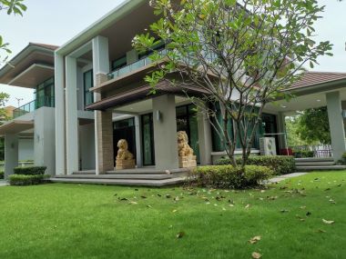 For sale House on Rama II road.  The grand Rama II