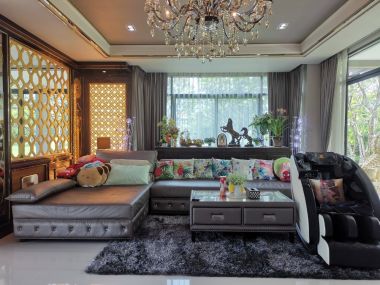 For sale House on Rama II road.  The grand Rama II