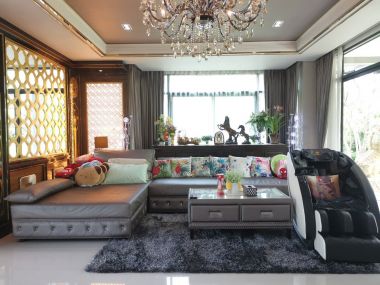 For sale House on Rama II road.  The grand Rama II